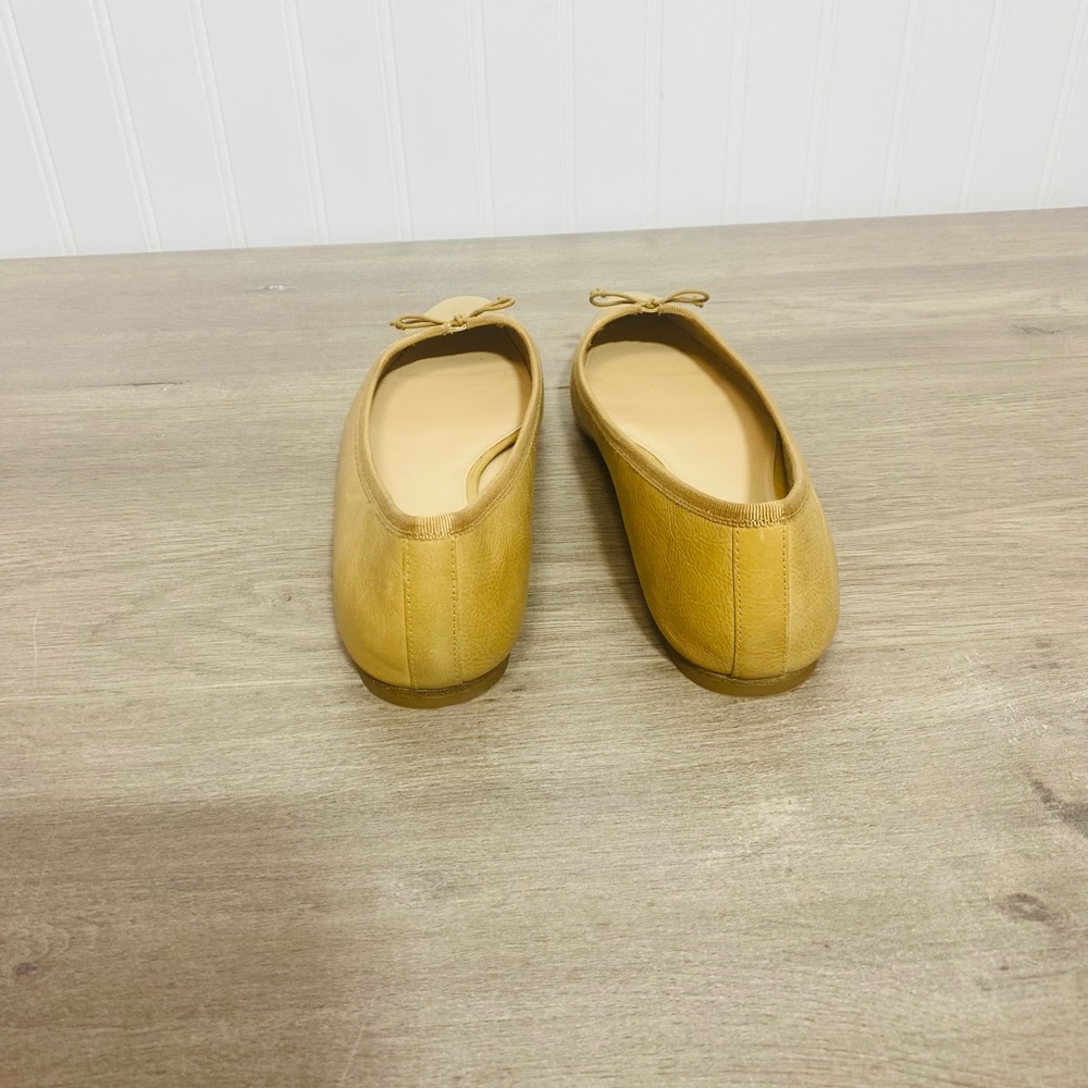 Use VERONICA BEARD
Catherine Leather Bow Ballerina Flats size 8 no box - Picture 5 of 10